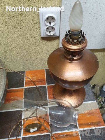 Медна настолна лампа, снимка 3 - Настолни лампи - 40893495