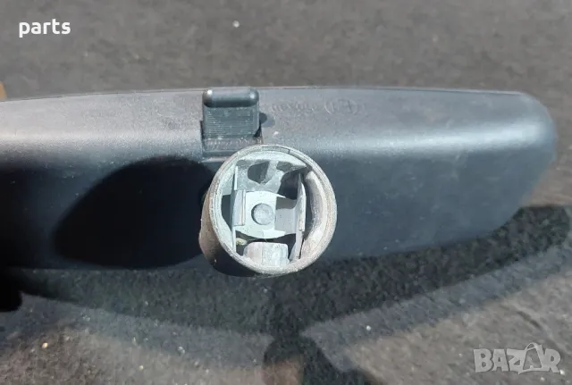 Вътрешно Огледало Ауди А4 Б6
- VW
- E1010590, снимка 4 - Части - 47817182