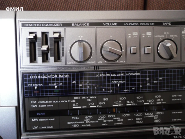 HITACHI  TRK-9100 EZ, снимка 4 - Радиокасетофони, транзистори - 51406761