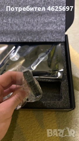 GIGABYTE GeForce RTX 5070 Ti WINDFORCE OC V2 16G Graphics Card, снимка 7 - Видеокарти - 53504611