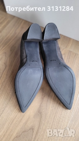 Hogl елегантни женски обувки на ток натурален велур р. 40,5 Австрия , снимка 8 - Дамски обувки на ток - 51498810