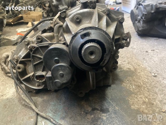 Nissan navara d40 2008година avtomat Раздатъчна Кутия, снимка 3 - Части - 42494751