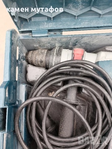 Bosch gbh 4-32 перфоратор , снимка 6 - Винтоверти - 50569213