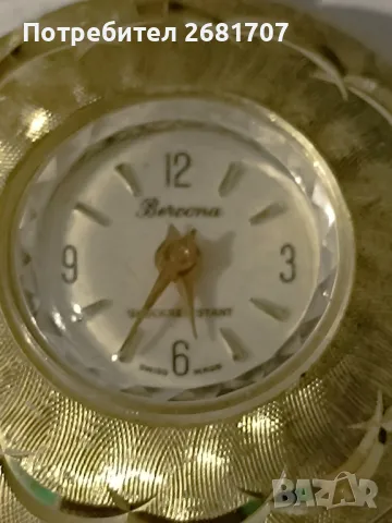 часовник Swiss 