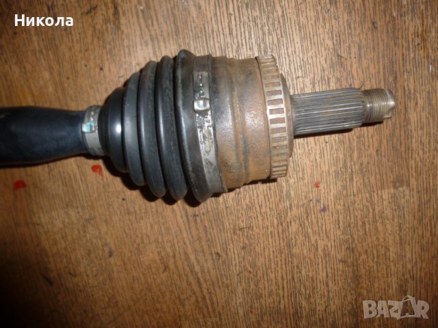 Предна лява полуоска Range Rover 3 3.0 177 к.с, снимка 2 - Части - 39942337