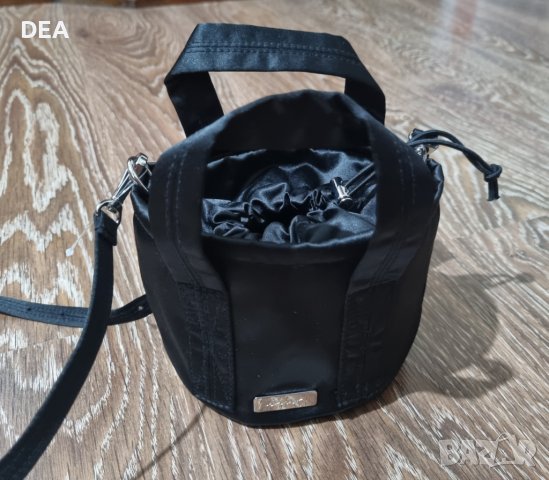 Черна чанта сатен Victoria's secret-PINK-55лв.НОВА, снимка 5 - Чанти - 41775083