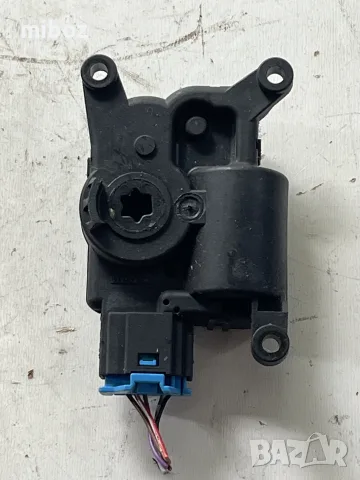 Моторче клапи парно VW Seat Skoda, снимка 15 - Части - 53379947