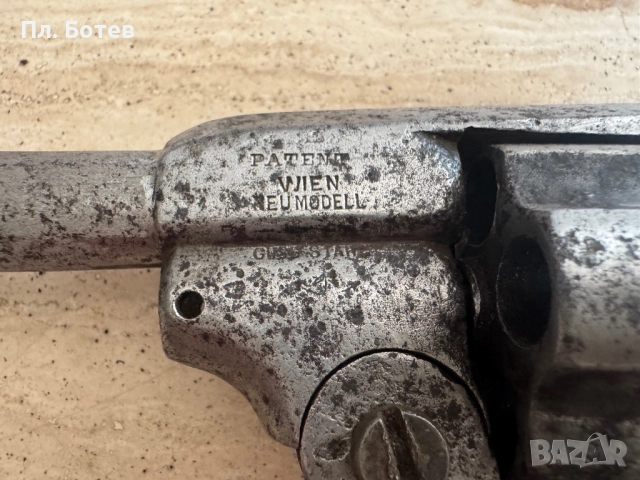 Стар револвер Гасер, снимка 6 - Антикварни и старинни предмети - 51998539