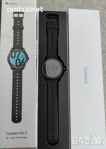 Смарт часовник TicWatch Pro 5