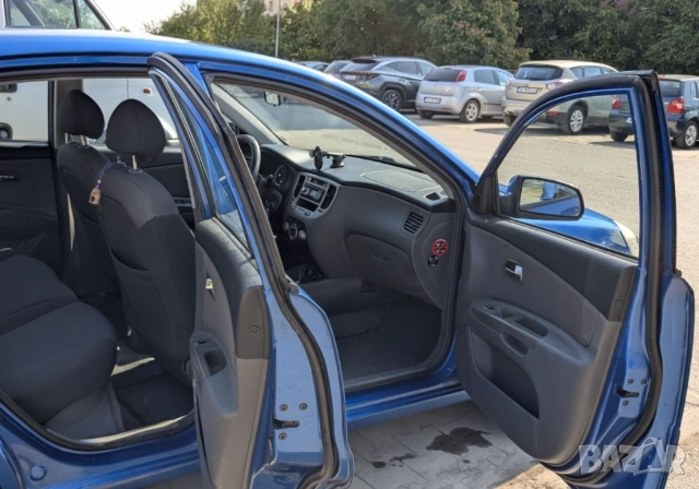 KIA RIO, 2006, 1.4 Бензин, снимка 8 - Автомобили и джипове - 51466798