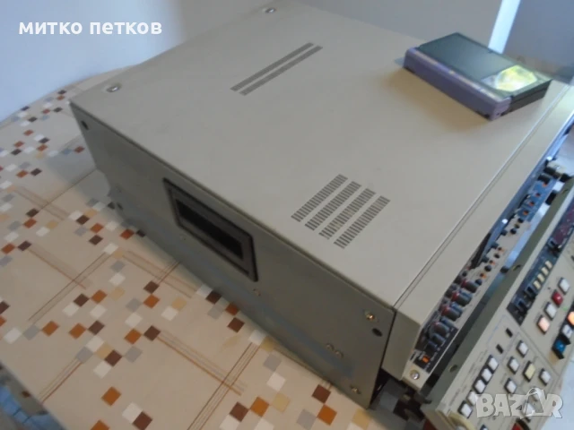 Betacam Sony ttv 3570p, снимка 9 - Плейъри, домашно кино, прожектори - 51174740