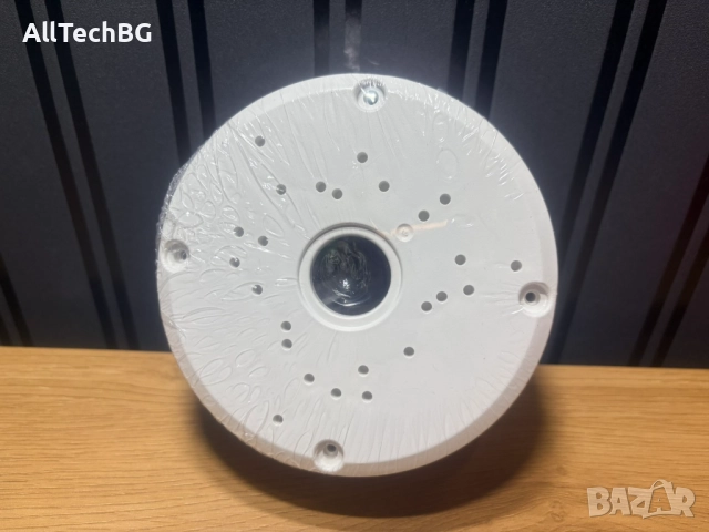 Монтажна основа, кутия за всички видове камери