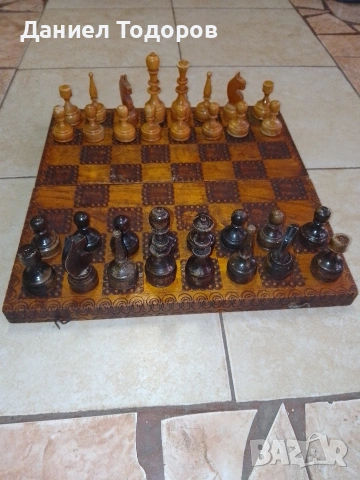 Стар дървен шах .Размери - 34 х 34см. ., снимка 3 - Шах и табла - 50749275