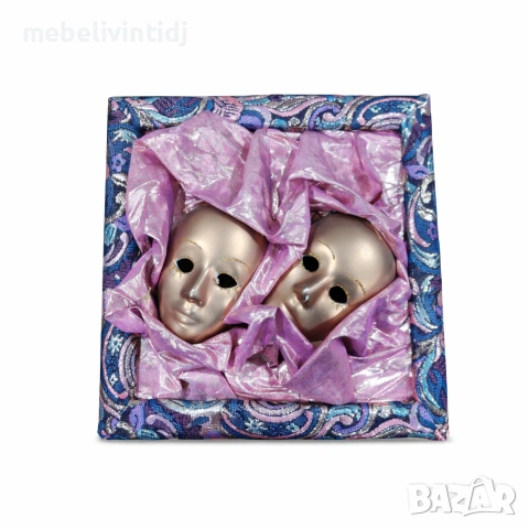 Стенна декорация с венециански маски 