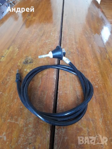 Стар автомобилен кабел за антена, снимка 1 - Други ценни предмети - 39446451