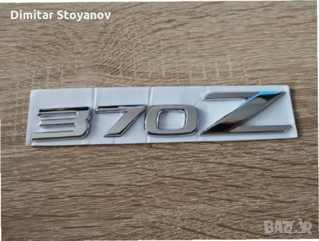 Надпис емблема лого Нисан 370 z Nissan 370Z