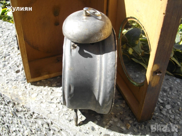 КОЛЕКЦИОНЕРСКИ СТАР БУДИЛНИК GUSTAV BECKER + КУТИЯ, снимка 5 - Антикварни и старинни предмети - 53744397