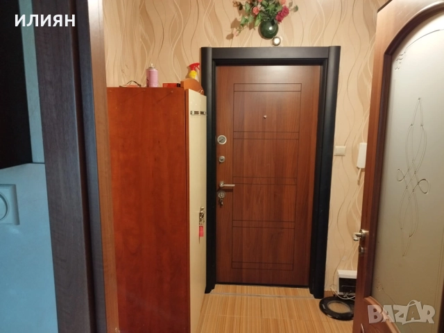 Гарсониера Възраждане 3 - хол и голяма кухня, снимка 2 - Апартаменти - 52589119