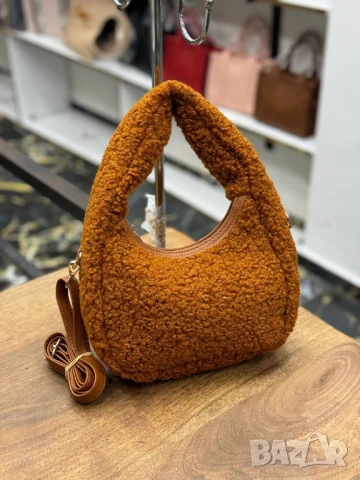 пухени чанти , снимка 6 - Чанти - 51388110