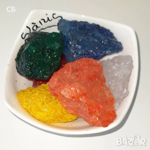 Средни и малки порцеланови фигурки, снимка 14 - Статуетки - 48750229