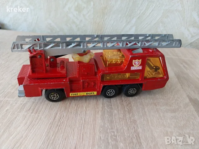 matchbox super king пожарна, снимка 3 - Коли, камиони, мотори, писти - 56072216