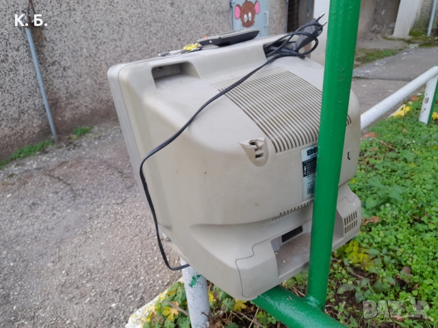 Телевизор Beko 14 inch, снимка 2 - Телевизори - 52966171