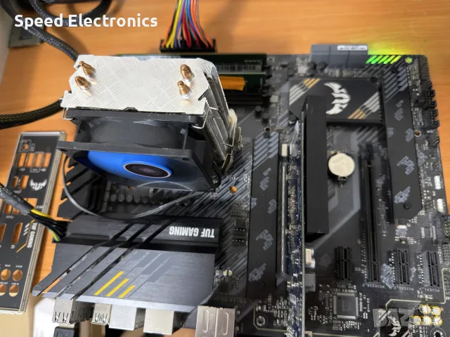 ASUS TUF Gaming B550-Pro, снимка 4 - Дънни платки - 56059933