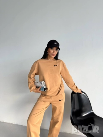 дамски екипи Nike chanel , снимка 11 - Спортни екипи - 51781463