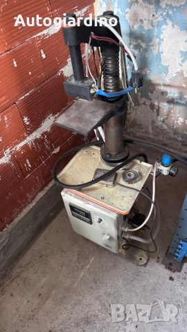 Машина за поставяне на щампи, снимка 2 - Други машини и части - 52184974