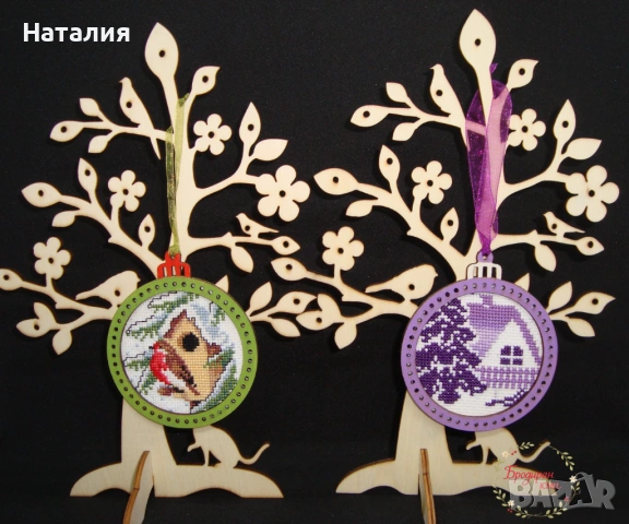 Ръчно бродирани и оцветени магнити и играчки за елха, снимка 9 - Декорация за дома - 53559004