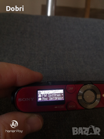 Музикален плеър Sony Walkman NWZ-B143F, снимка 9 - MP3 и MP4 плеъри - 44726766