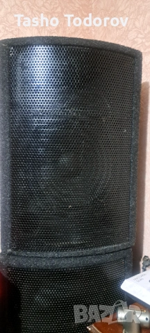 Две тонколони Yorkvile с говорители обертон 2х600 усилвател Ямаха Ах-500 4х470 вата и пулт Nomark, снимка 2 - Ресийвъри, усилватели, смесителни пултове - 53792224