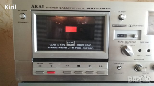 Продавам касетен дек Akai GXC-750D, снимка 11 - Декове - 42666420