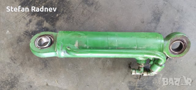 Десен хидравличен цилиндър за активен преден мост TLS - John Deere 6R, 6030, 7030, снимка 1