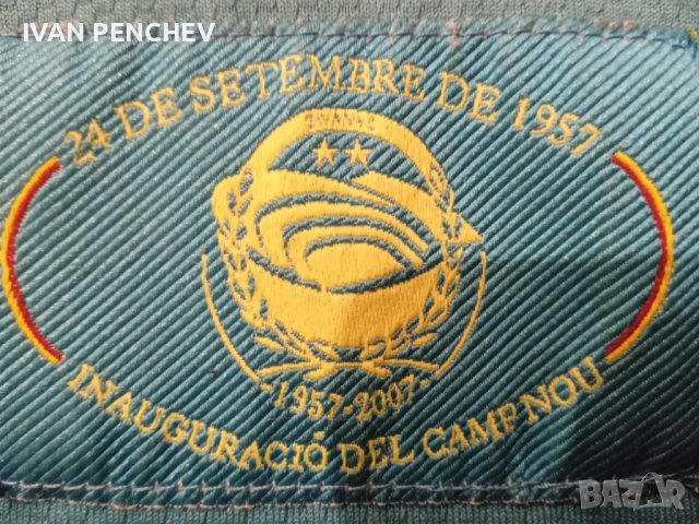 Продавам ф ц Барселона фанелки часовник и рекламна чиния за стена !, снимка 17 - Футбол - 41875691