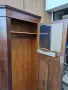 Антикварен гардероб с дърворезба, снимка 3