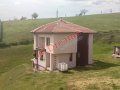 Еднофамилна къща в село Изгрев, община Благоевград, снимка 2