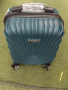  Стилен куфар с колелца за ръчен багаж с твърдо покритие! Размери: 40/30/20 см. 