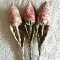Текстилни лалета, снимка 7 - Изкуствени цветя - 41927721