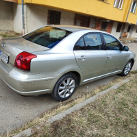 Toyota Avensis , снимка 17 - Автомобили и джипове - 44738945