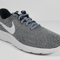 Nike Tanjun SE - мъжки маратонки, размери - 40, 41, 42, 42.5, 43, 44 и 45., снимка 1 - Маратонки - 39404759