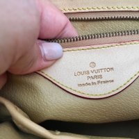 Оригинална чанта Louis Vuitton, снимка 6 - Чанти - 34097641