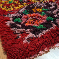 Изгодно Нов Автентичен Китеник 100% вълна ръчно тъкан в червено 1.30/1.93м, снимка 1 - Покривки за легло - 44711760