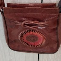 Дамска чанта с дълга дръжка от естествена кожа., снимка 1 - Чанти - 40840783