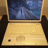 Packard Bell EasyNote, снимка 2 - Лаптопи за работа - 36069729