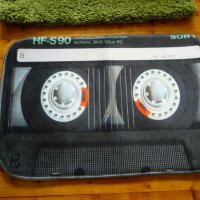 13.1 Килимче аудиокасета audio tape касетофон касетка стерео, снимка 2 - Декорация за дома - 40741708