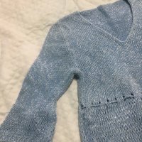 Блузка от фино плетиво хс-с, снимка 3 - Блузи с дълъг ръкав и пуловери - 44318684