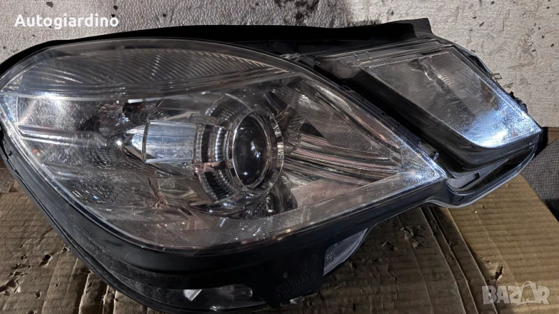 Оригинални Фарове зa Mercedes E class - A2128200261, снимка 1