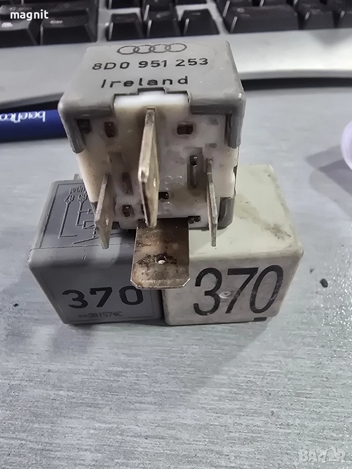 Реле VW Audi 370 8D0951253, снимка 1