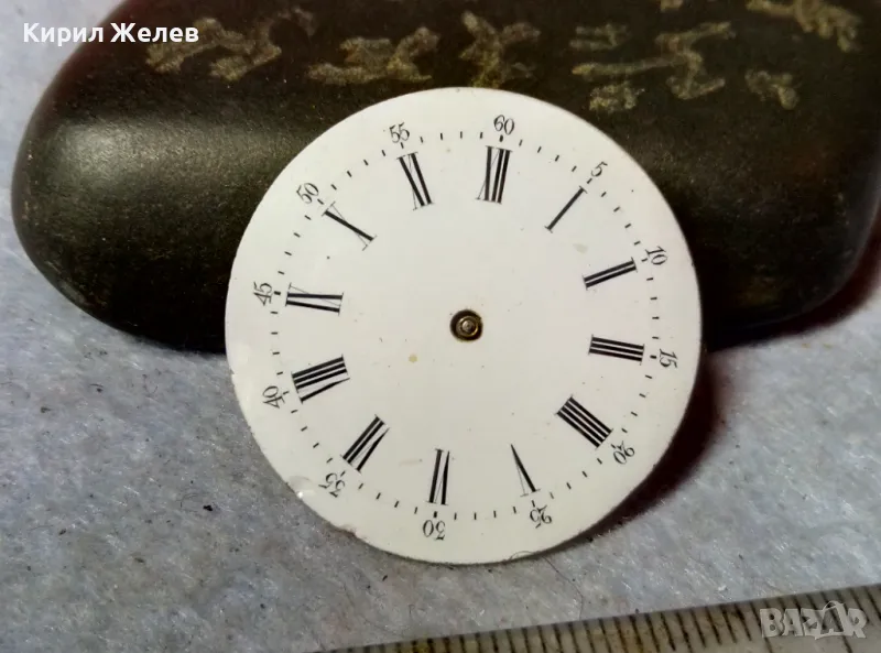 МЕХАНИЗЪМ от СТАР ШВЕЙЦАРСКИ ДЖОБЕН ЧАСОВНИК с ПОРЦЕЛАНОВ РИМСКИ ЦИФЕРБЛАТ За КОЛЕКЦИЯ ЧАСТИ 49683, снимка 1